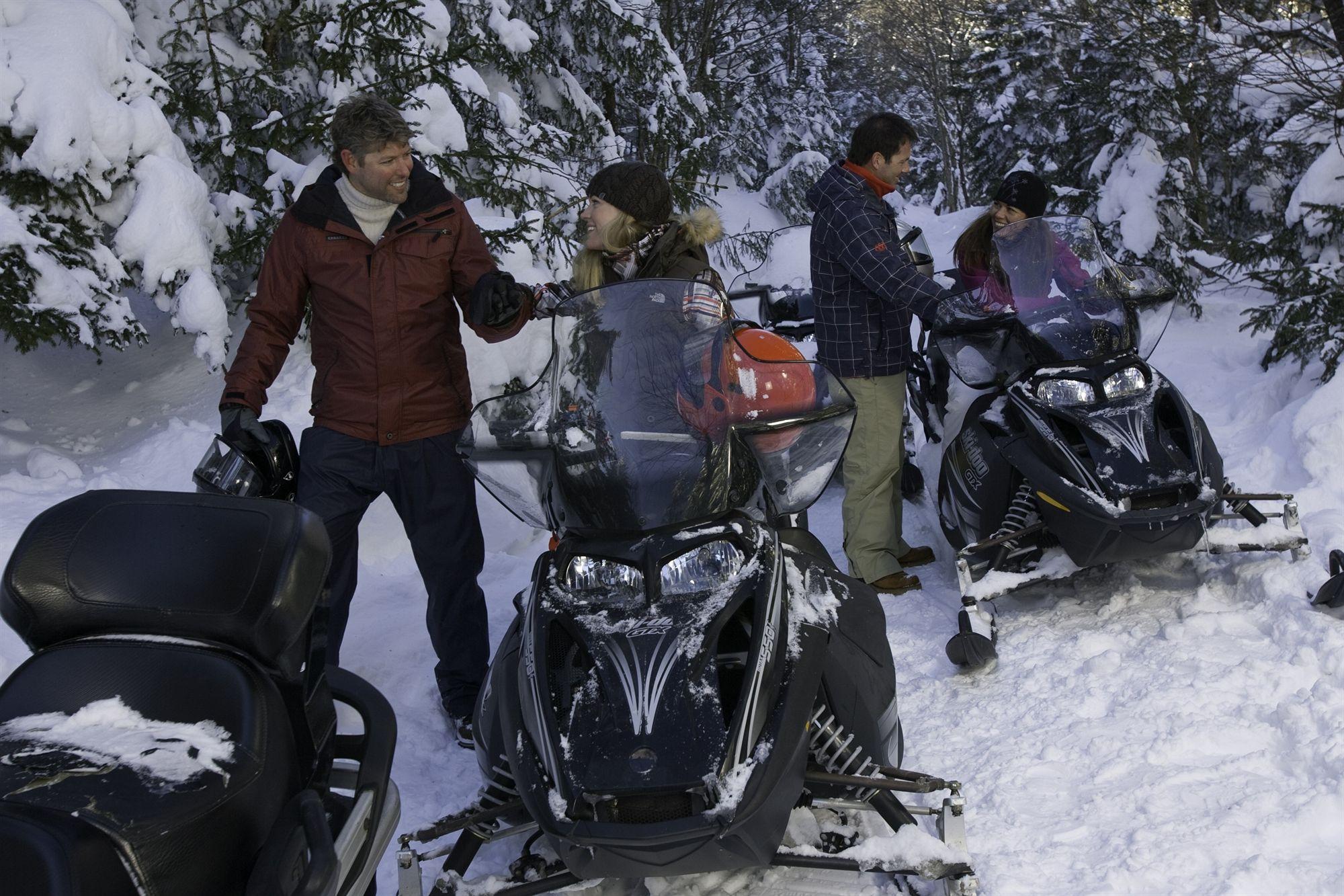 Soaring Eagle Lodge Snowshoe Extérieur photo